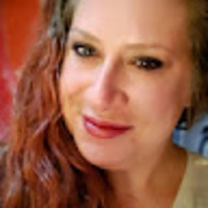 Meet your Posher, Corinne